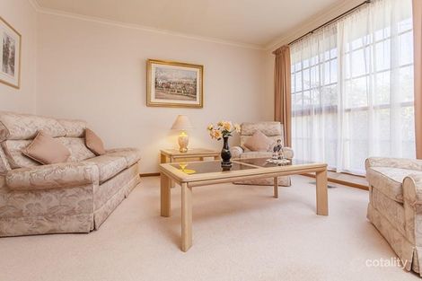 Property photo of 1/3 Fairhills Parade Glen Waverley VIC 3150