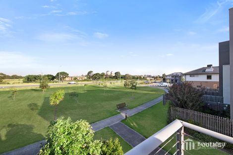 Property photo of 18 Barncroft Crescent Keysborough VIC 3173