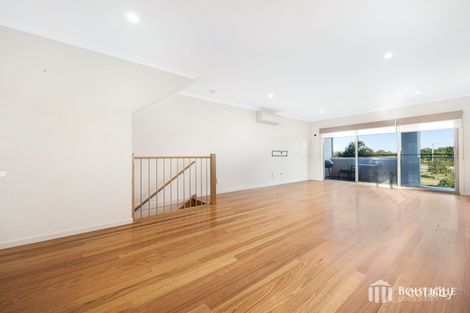 Property photo of 18 Barncroft Crescent Keysborough VIC 3173