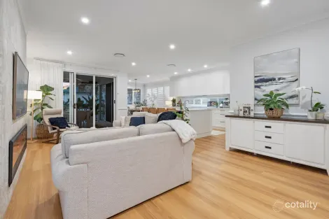 Property photo of 79 Kempsie Road Upper Mount Gravatt QLD 4122