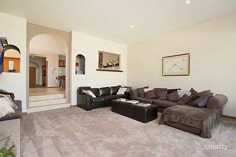 Property photo of 19 Lakeside Drive Wallan VIC 3756