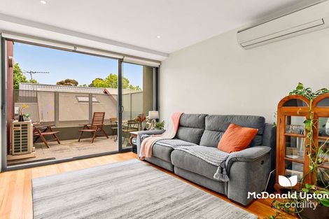 Property photo of 8/13 Winifred Street Essendon VIC 3040