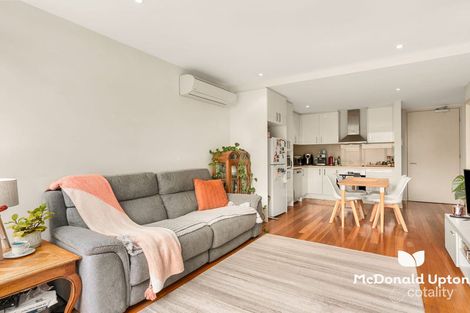 Property photo of 8/13 Winifred Street Essendon VIC 3040
