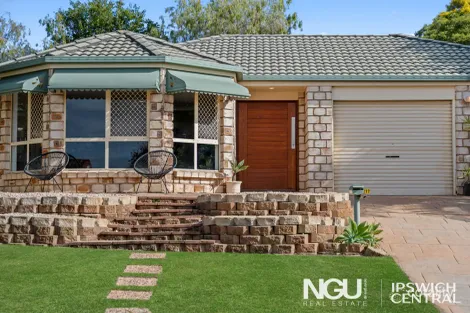 Property photo of 17 Dianthus Place Flinders View QLD 4305