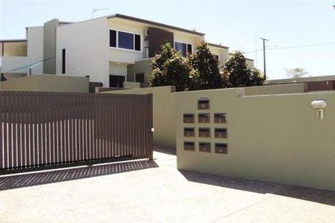 7/11 Villaflor Cres, Woolner, NT 0820