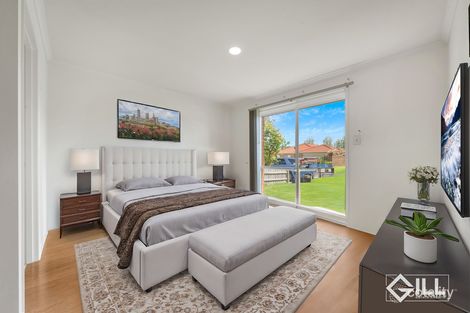 Property photo of 22 Grand Arch Way Berwick VIC 3806