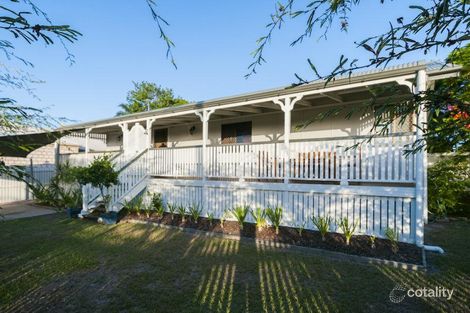 100 Scarborough Rd, Redcliffe, QLD 4020