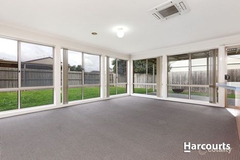 Property photo of 4 Blake Street Berwick VIC 3806