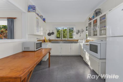Property photo of 11 Raglan Street St Lucia QLD 4067