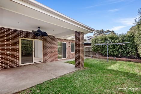 Property photo of 32 Coulthard Crescent Doreen VIC 3754