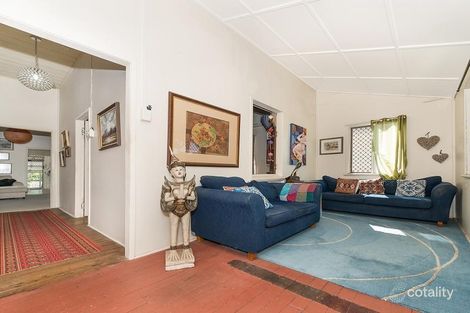 Property photo of 22 Railway Avenue Railway Estate QLD 4810