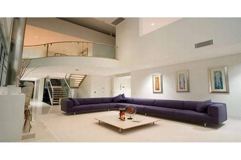 Property photo of 5 The Sovereign Mile Paradise Point QLD 4216
