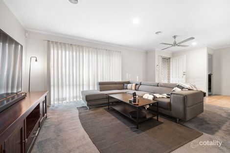 Property photo of 5 Wesley Close Skye VIC 3977
