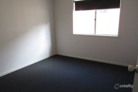 Property photo of 71 Bronson Circuit Hoppers Crossing VIC 3029