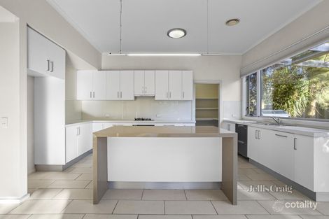Property photo of 11 Main Road Campbells Creek VIC 3451