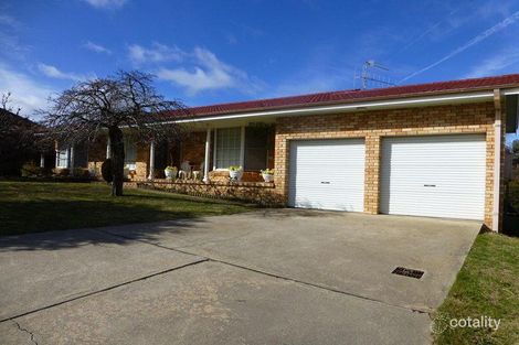 25 Saxby Cl, Windradyne, NSW 2795