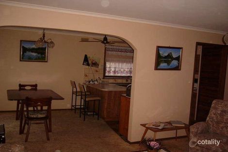 Property photo of 30 Kennington Road Rosebud VIC 3939