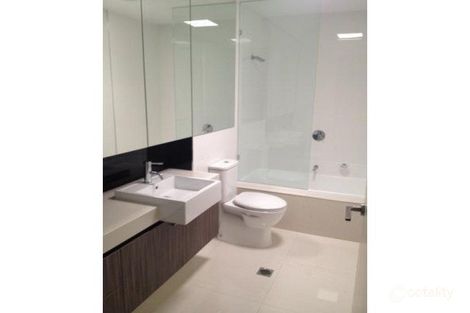 9/2 Eucalyptus Dr, Maidstone, VIC 3012