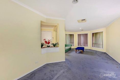 Property photo of 15 Barellan Close St Albans VIC 3021