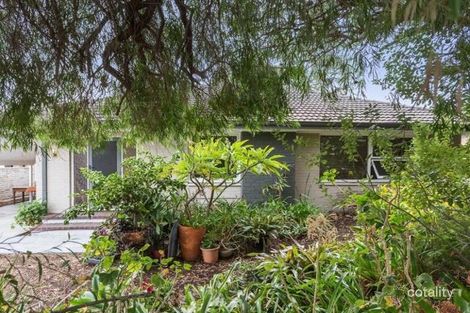 16 Blair St, Karrinyup, WA 6018