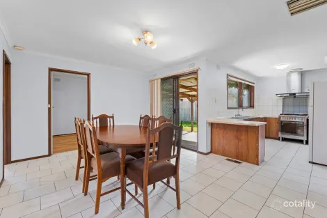 Property photo of 13 Holroyd Drive Epping VIC 3076