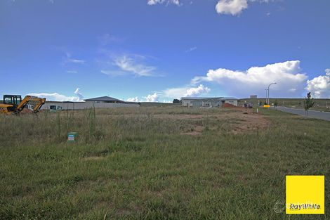 Property photo of 13 Harp Avenue Bungendore NSW 2621