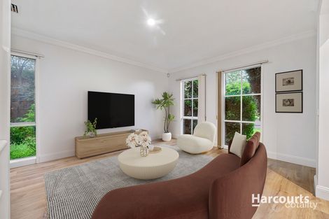 Property photo of 17 Cullen Close Berwick VIC 3806