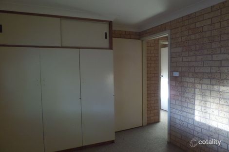 Property photo of 1/5 Helenor Crescent Narrandera NSW 2700