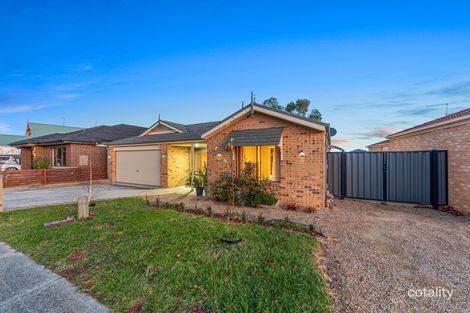 Property photo of 82 Windermere Boulevard Pakenham VIC 3810