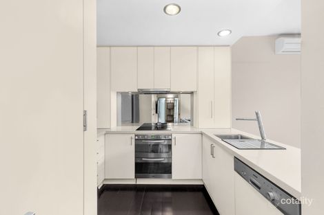 Property photo of 27 Erica Street Windsor VIC 3181