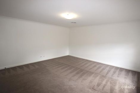 Property photo of 16 Poidevin Place Goulburn NSW 2580