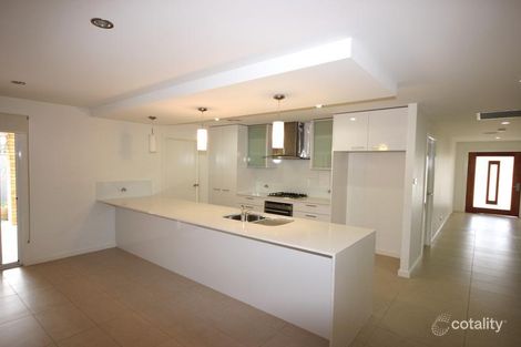 Property photo of 16 Poidevin Place Goulburn NSW 2580