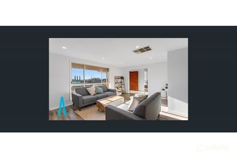 Property photo of 6 Creswick Court Craigmore SA 5114