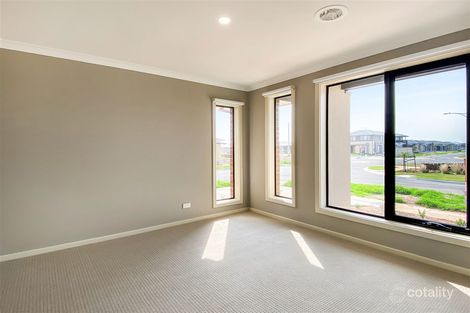 Property photo of 31 Latimer Street Wyndham Vale VIC 3024