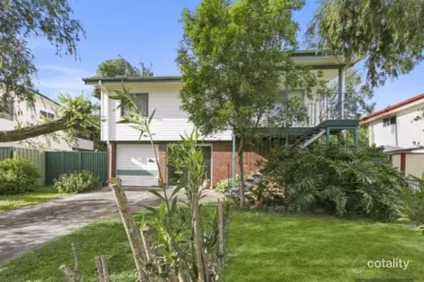 212 Francis Rd, Lawnton, QLD 4501
