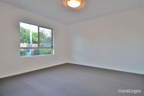 Property photo of 1/29 Crown Street Holland Park West QLD 4121