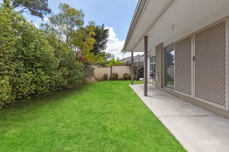 Property photo of 2/6 Eden Place Wallan VIC 3756
