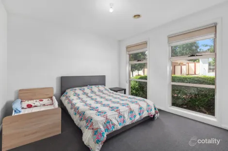 Property photo of 2/6 Eden Place Wallan VIC 3756