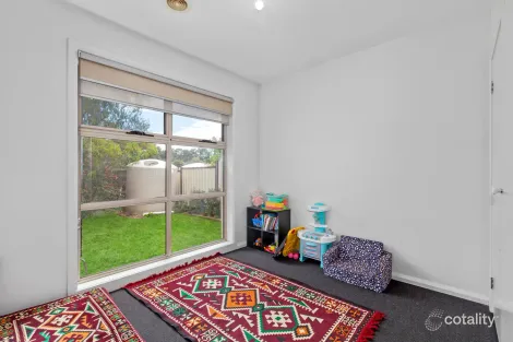 Property photo of 2/6 Eden Place Wallan VIC 3756