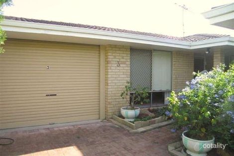 3/9 Wrexham St, Bicton, WA 6157