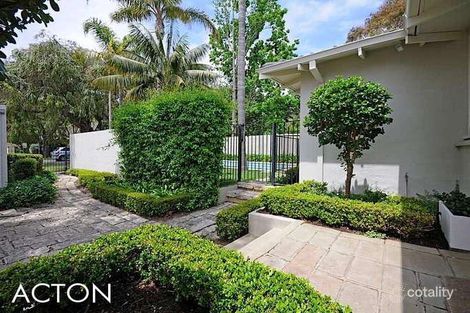 2 Venn St, Peppermint Grove, WA 6011