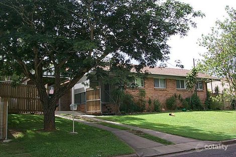 16 Macarthur St, Koongal, QLD 4701