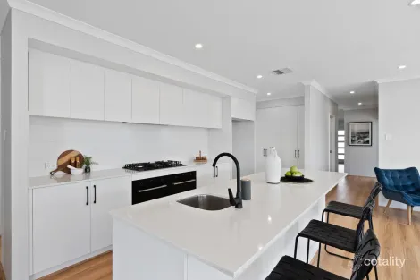 Property photo of 8 Paddle Way Yanchep WA 6035