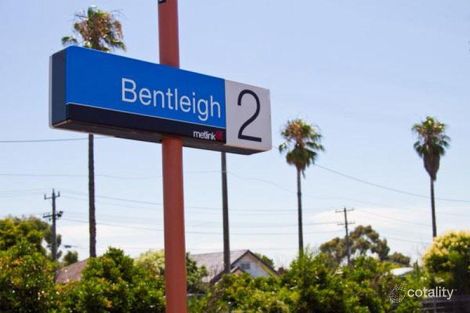 Property photo of 3 McKittrick Road Bentleigh VIC 3204