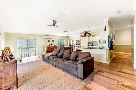 Property photo of 10 Forest Court Elanora QLD 4221