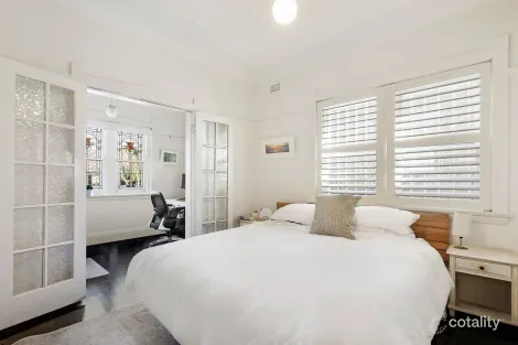 Property photo of 2/24 Ravenswood Avenue Randwick NSW 2031