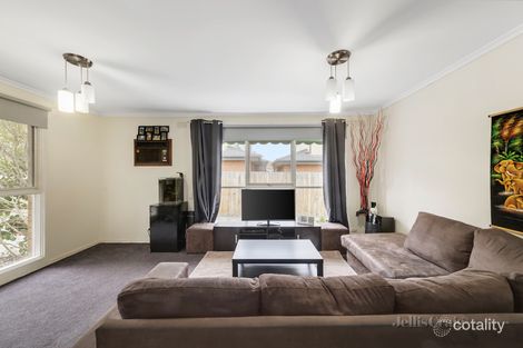 Property photo of 2/22 Lorne Parade Mont Albert VIC 3127