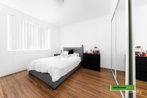 Property photo of 32/2-12 Civic Avenue Pendle Hill NSW 2145
