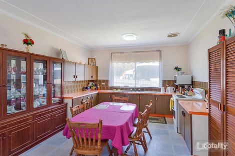 Property photo of 13 Macquarie Avenue Gateshead NSW 2290