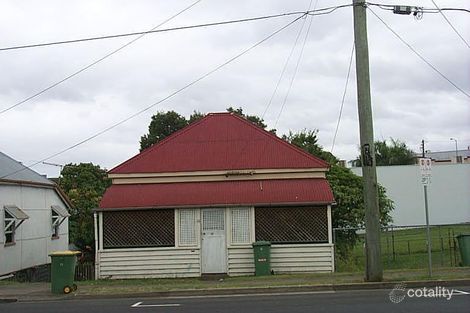 13 Limestone St, Ipswich, QLD 4305